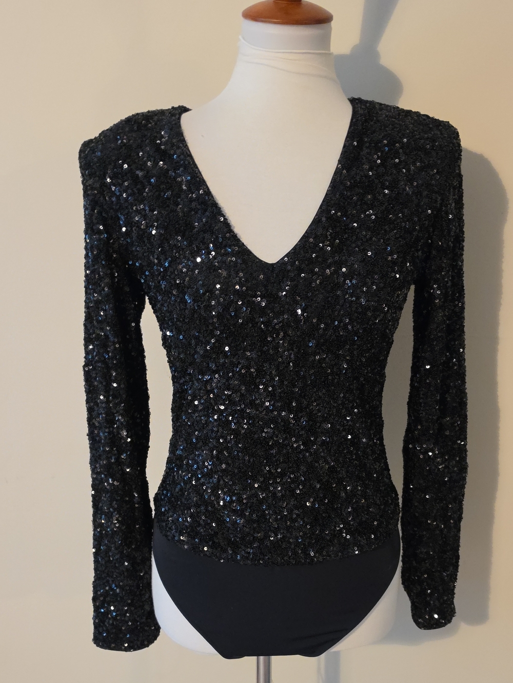 Express Women’s Black Sequin V-Neck Bodysuit
